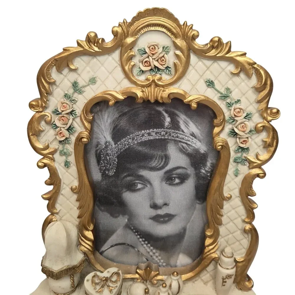 Vintage Vanity Picture Frame with Mini Lamp & Perfume – 3x5 - Picture 7 of 10